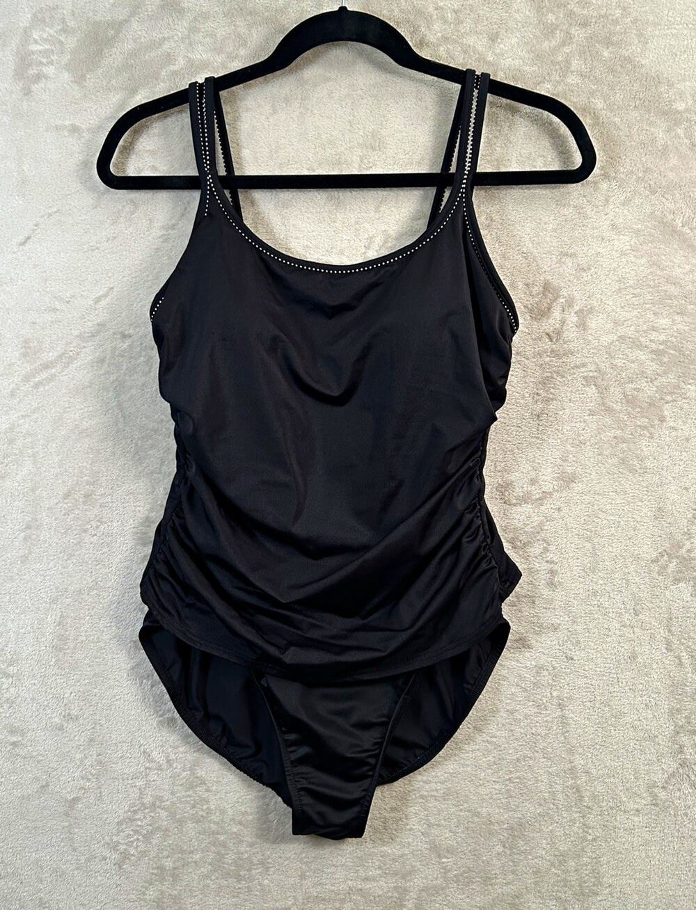 Miraclesuit Slimming Swimsuit Padded Black Size 18 Beachy Resortwear Cruise